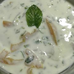 A picture of Tomato Oinon Raita 1.