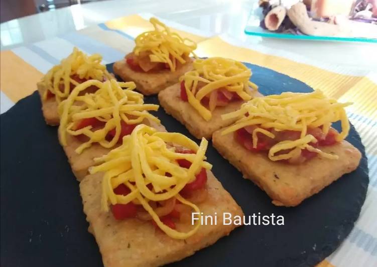 Canapés de huevo hilado
