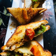 A picture of Tandoori Mayo Paneer Sandwich.