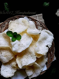 Foto resep Kerupuk Nasi Semalam