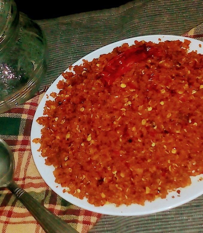 लाल मिर्च मूंगफली की चटनी (Lal mirch mungfali ki chutney recipe in hindi) रेसिपी मुख्य फोटो