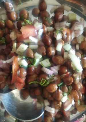 काले चने का हेल्दी ब्रेकफास्ट (Kale Chane ka healthy breakfast recipe in hindi) रेसिपी मुख्य फोटो