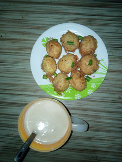 A picture of Tofu/Awara balls.