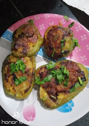 A picture of Stuffed capsicum.