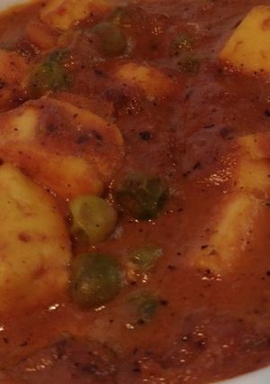 মটর পনির(Matar paneer recipe in Bengali) রেসিপির প্রধান ছবি