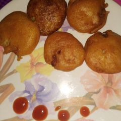A picture of Potato pakoda.