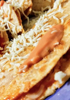 ઇન્ડિયન સ્ટાઇલ ટાકોઝ(Indian style Tacos recipe in Gujarati) રેસીપી મુખ્ય ફોટો