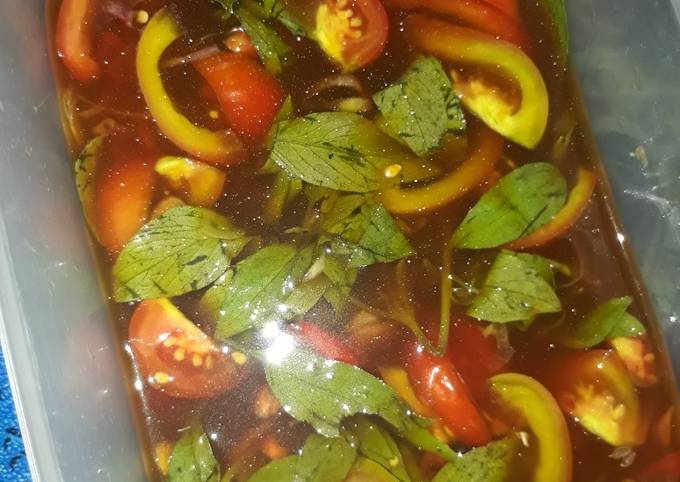 Resep Sambal colo-colo khas ambon oleh nona phebbie - Cookpad