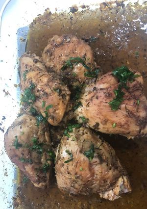 Una foto de Pollo a las finas hierbas