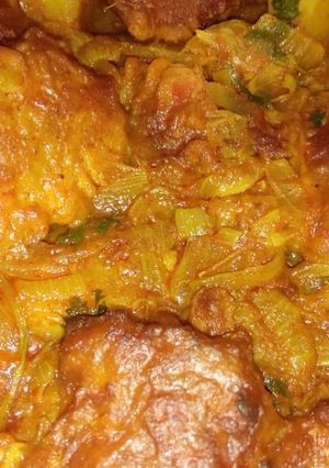 A picture of Egg red lentil dhoka curry.