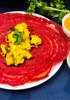 A picture of Beetroot Dosa.