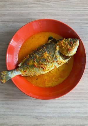 Foto resep Bikin Gulai Ikan ala Padang dengan Sea Bream di UK
