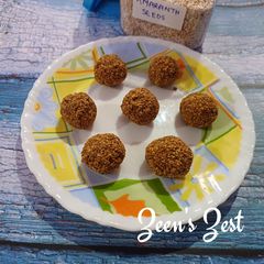 A picture of 10 minutes Amaranth Jaggery Balls.