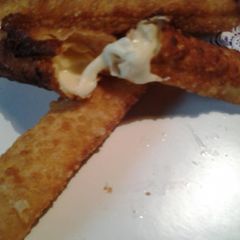 A picture of Cheese stick eggrolls.