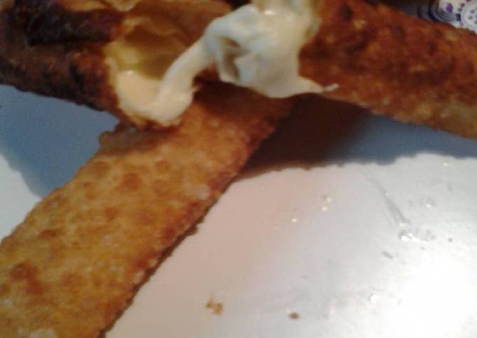 Cheese stick eggrolls