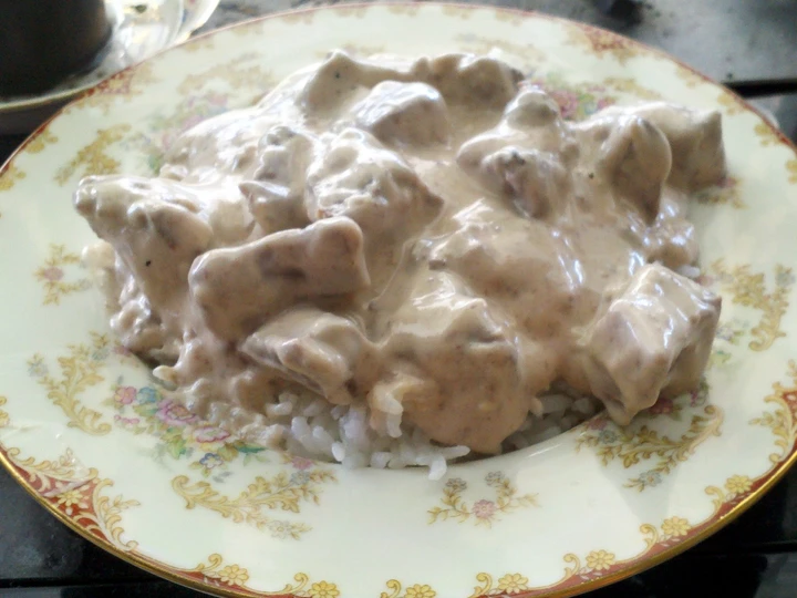 Easy Way Make Recipe Beef stroganoff that is Delicious, Can Spoil the Tongue}