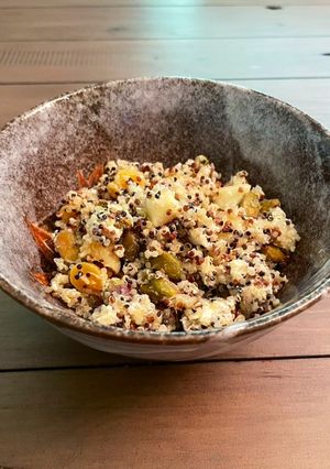 A picture of Quinoa with Apple, Apricot, and Pistachio.