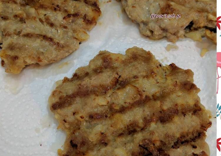 Recipe: Yummy Daging Burger Special