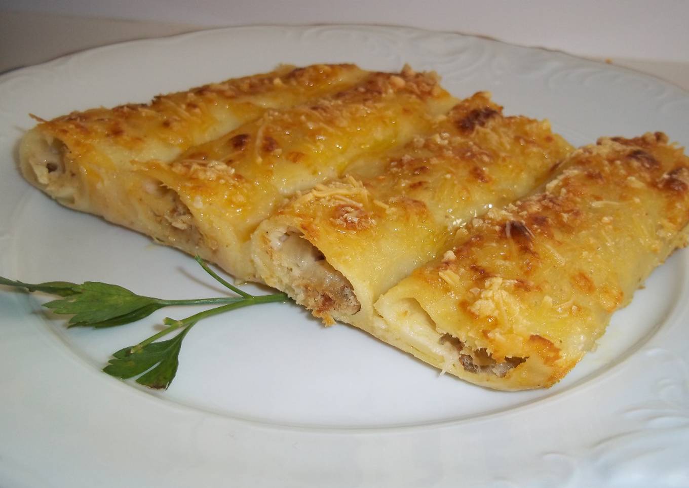 Canelones con carne de cocido