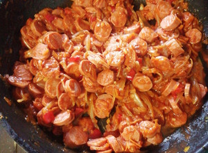 Una foto de Salsa Italiana de vienesas