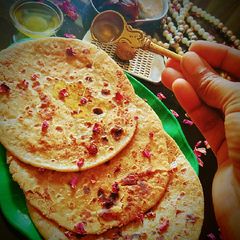 A picture of Paneer Dates Poli.
