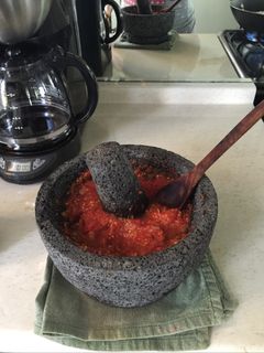 Una foto de Salsa molcajeteada de chilpaya 