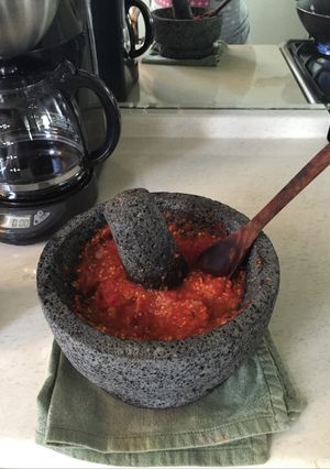 Una foto de Salsa molcajeteada de chilpaya 