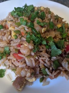 Una foto de Chaufa de camarones