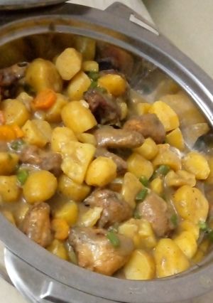 A picture of Potato and chicken casserole.