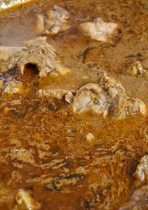 A picture of Chicken curry.