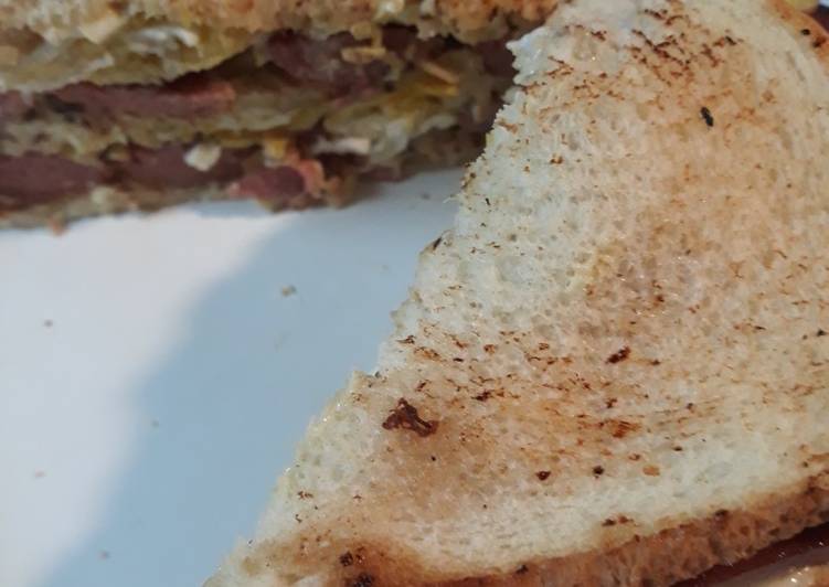 Steps to Make Yummy A Sandwich for Brunch