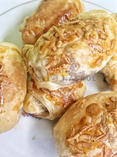 Foto resep Bolen pisang bandung puff pastry #selasa