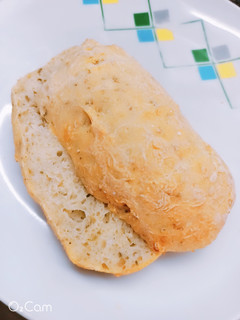 Una foto de • Pan de Ajo~ 🥖
