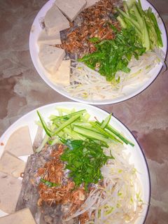 Hình của món Bánh cuốn nóng bằng bánh tráng.