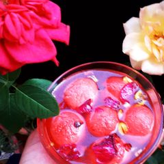 A picture of Rose Rasgulla.
