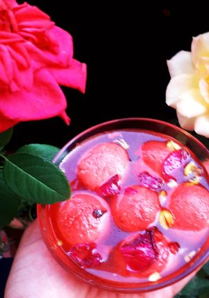A picture of Rose Rasgulla.