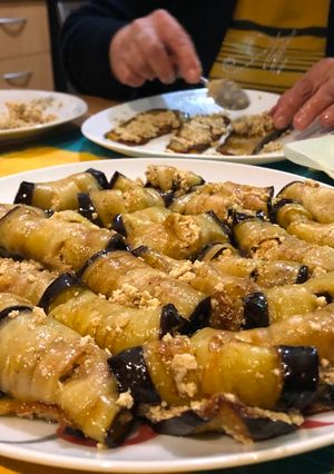 Φωτογραφία της συνταγής Μεζεδάκι μελιτζάνας με πάστα καρυδιού