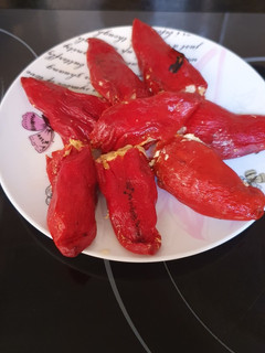 Una foto de Pimientos rellenos de atún y queso