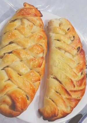 A picture of Chicken bread.