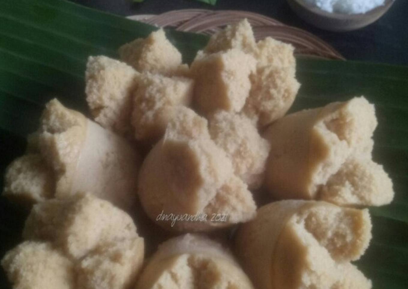Kue Mangkok Gula Merah (tanpa Tape dan air soda)