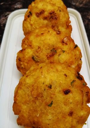 A picture of Poha fritters.
