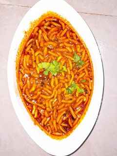 ढाबा स्टाइल सेव टमाटर की सब्जी (dhaba style sev tamatar ki sabzi recipe in Hindi) रेसिपी मुख्य फोटो