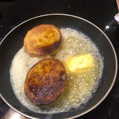 A picture of Fondant potatoes.