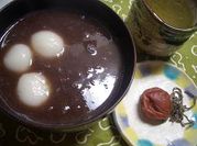 A picture of sweet red bean soup