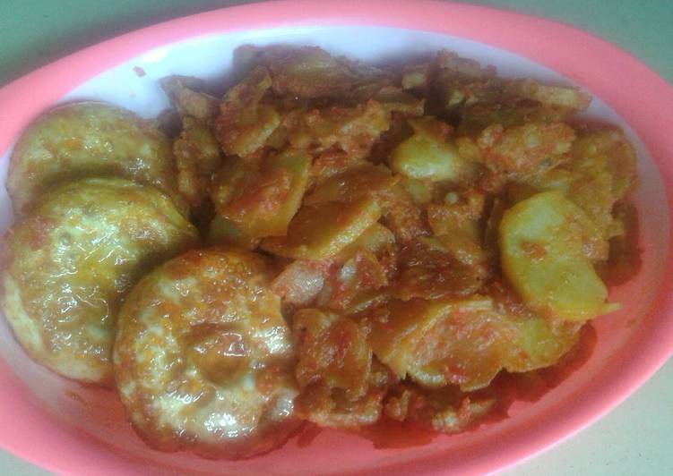Resep Balado Kentang Telur dn Tempe, Enak