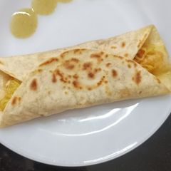 A picture of Vegetable tortilla roll.