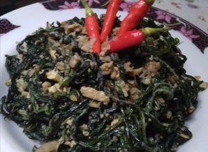 Foto resep Tumis daun singkong remes telur