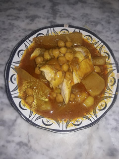 صورة لوصفة طاجين اللفت المرة بالدجاج