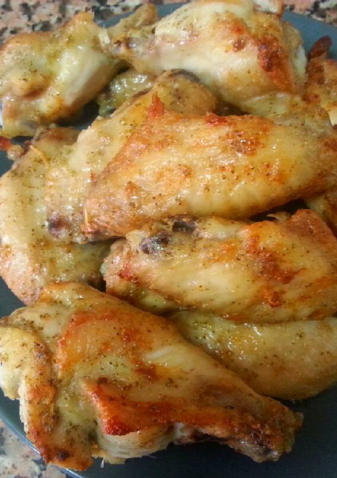 Una foto de Alitas de pollo al horno