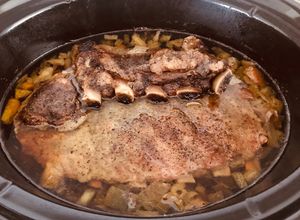 Una foto de Costillar en olla de cocción lenta